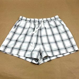 NWOT Know. One. Cares. Black and White Plaid Shorts